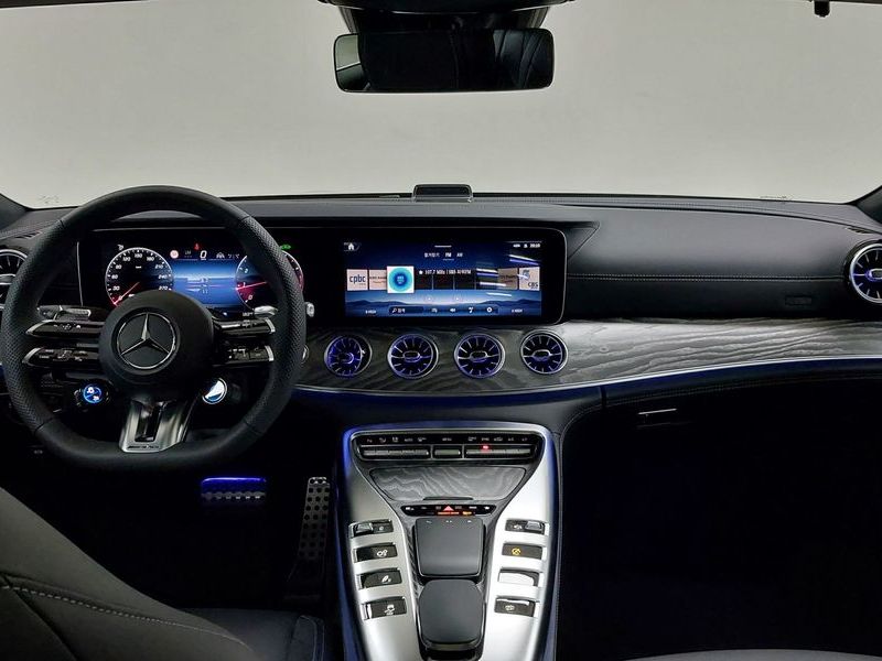 2026 Mercedes-Benz AMG GT 4Door 43 4MATIC+ photo 7