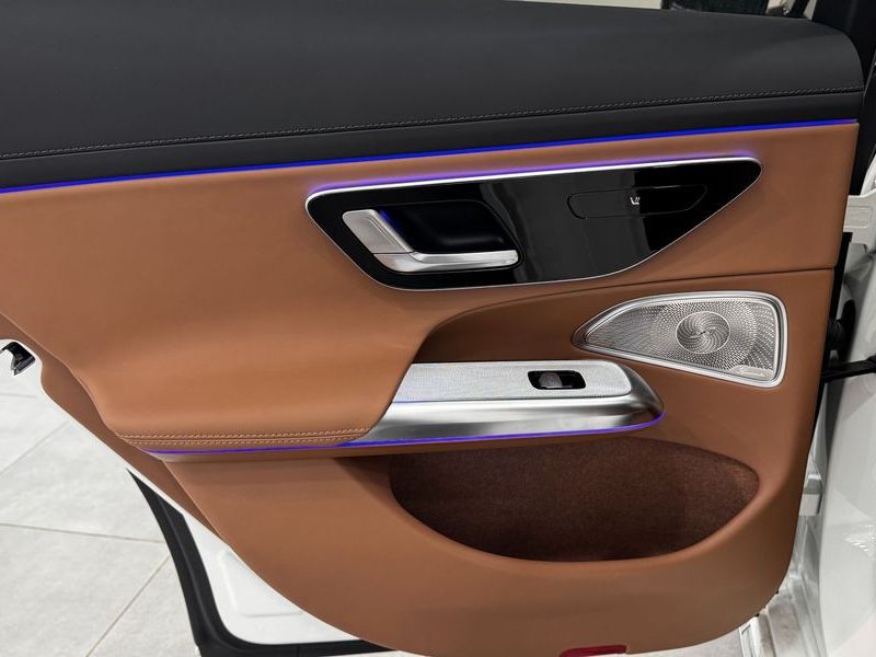 2026 Mercedes-Benz E-Class E450 4MATIC Exclusive photo 14