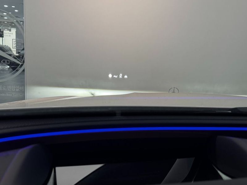 2026 Mercedes-Benz E-Class E450 4MATIC Exclusive photo 16