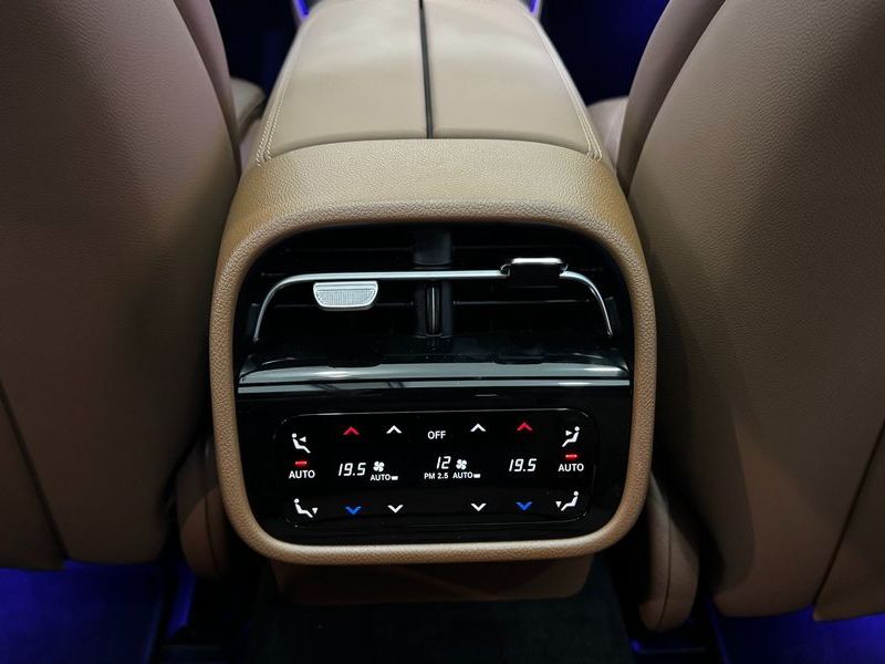 2026 Mercedes-Benz E-Class E450 4MATIC Exclusive photo 19