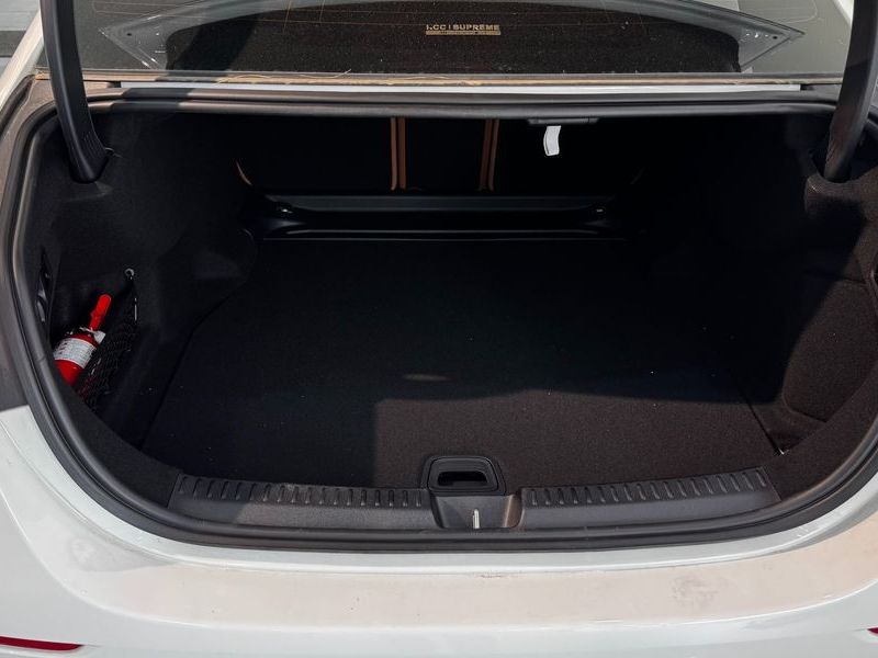 2026 Mercedes-Benz E-Class E450 4MATIC Exclusive photo 20