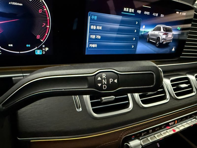 2026 Mercedes-Benz E-Class GLE450 4MATIC photo 9