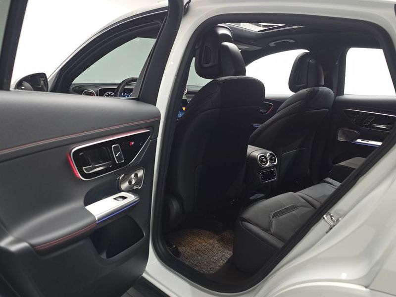 2026 Mercedes-Benz C-Class AMG GLC43 4MATIC Coupe photo 26