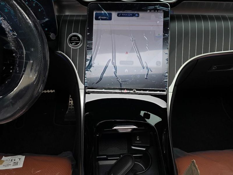 2026 Mercedes-Benz C-Class GLC 300 4MATIC Avantgarde photo 30