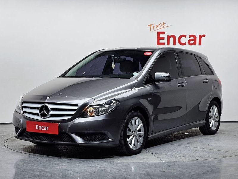 2012 Mercedes-Benz B-Class B200 CDI Blue efficiency photo 1
