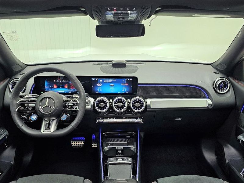 2026 Mercedes-Benz B-Class AMG GLB35 4MATIC photo 7
