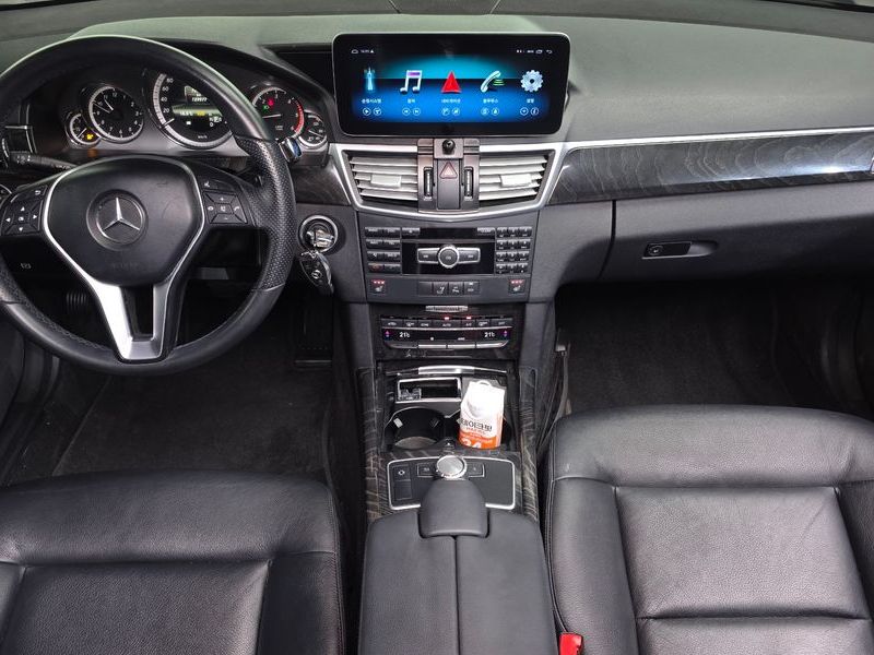 2013 Mercedes-Benz E-Class E220 CDI Avantgarde photo 7