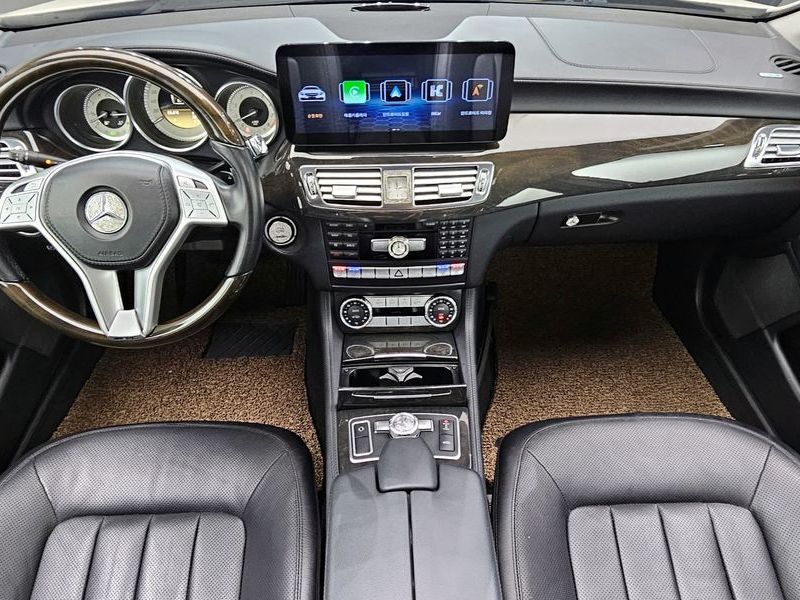 2012 Mercedes-Benz S-Class CLS350 BlueEFFICIENCY photo 7