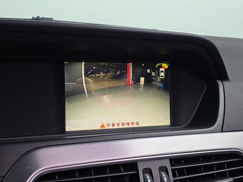 2012 Mercedes-Benz C-Class C200 CGI AVANTGARDE photo 15
