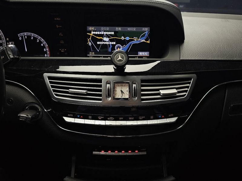 2012 Mercedes-Benz S-Class S350 BlueTEC photo 14