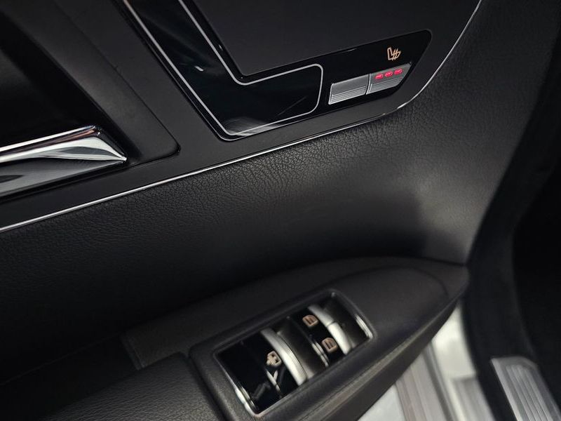 2012 Mercedes-Benz S-Class S350 BlueTEC photo 18