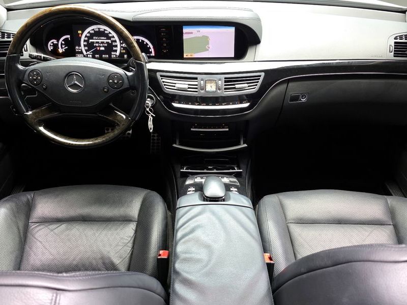 2012 Mercedes-Benz S-Class S350 BlueTEC photo 7