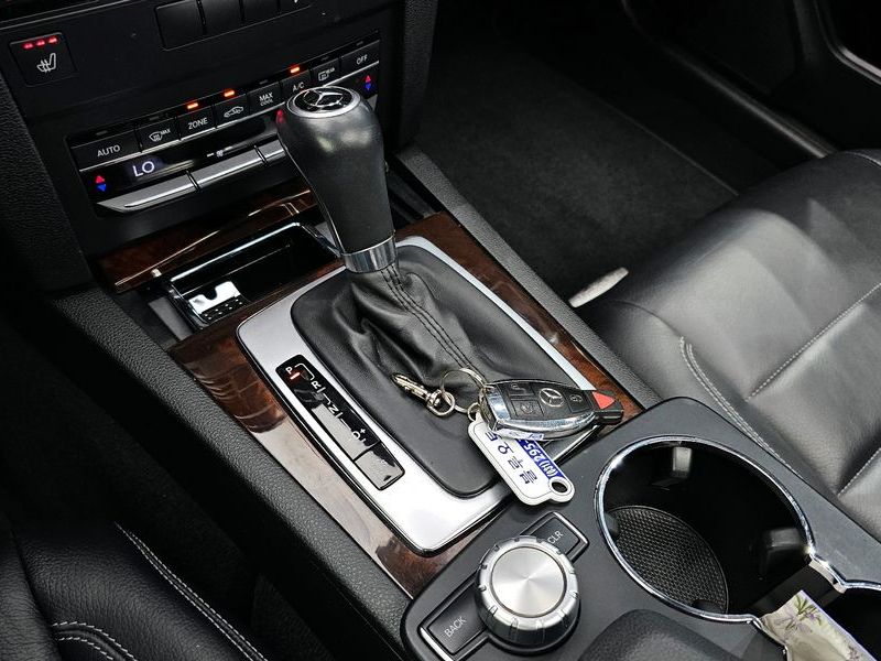 2013 Mercedes-Benz E-Class E350 Coupe photo 9