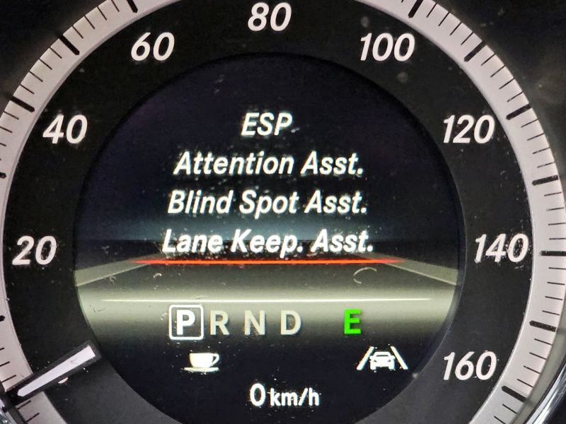 2013 Mercedes-Benz E-Class E350 Coupe photo 18
