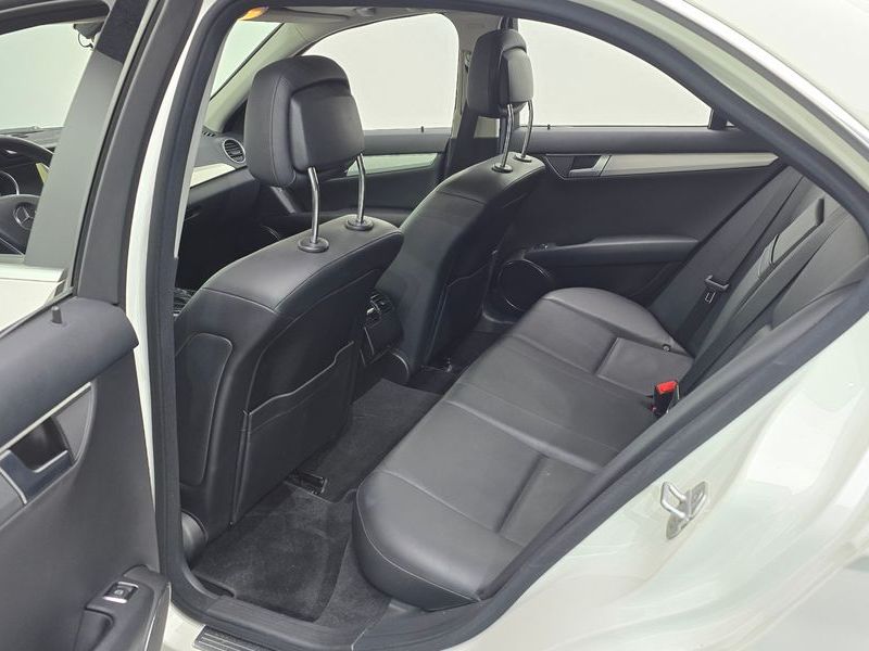 2012 Mercedes-Benz C-Class C200 CGI AVANTGARDE photo 11