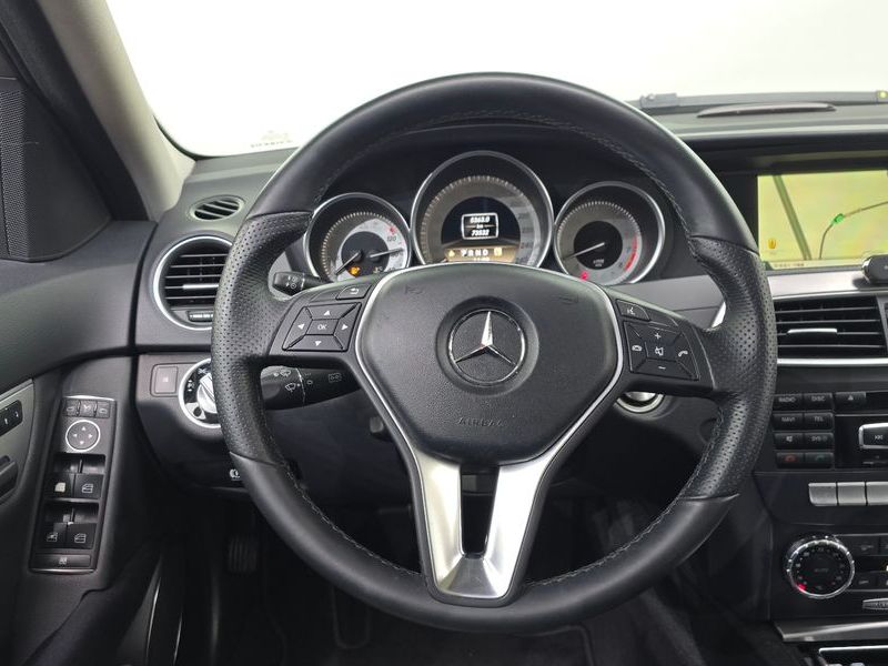2012 Mercedes-Benz C-Class C200 CGI AVANTGARDE photo 13