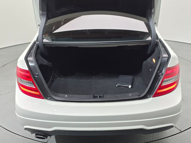 2012 Mercedes-Benz C-Class C200 CGI AVANTGARDE photo 17
