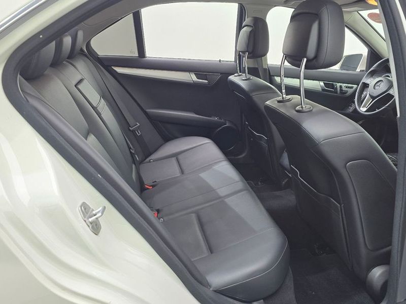 2012 Mercedes-Benz C-Class C200 CGI AVANTGARDE photo 18