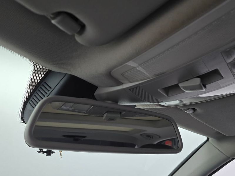 2012 Mercedes-Benz C-Class C200 CGI AVANTGARDE photo 19