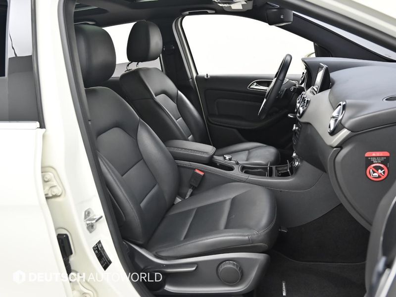 2013 Mercedes-Benz B-Class B200 CDI Blue efficiency Sport pack photo 10