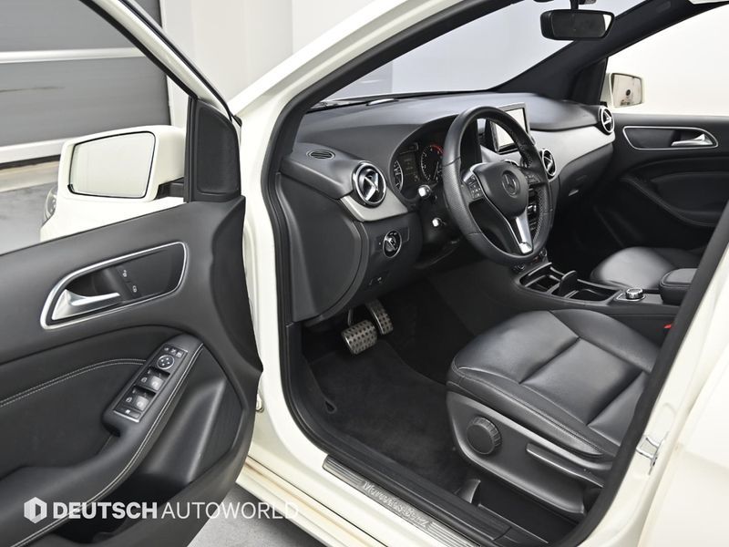 2013 Mercedes-Benz B-Class B200 CDI Blue efficiency Sport pack photo 11