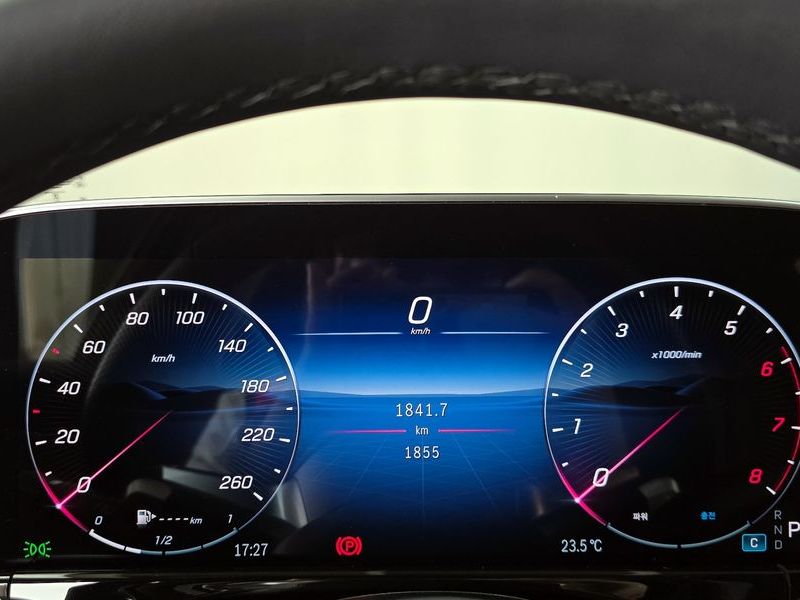 2026 Mercedes-Benz E-Class E450 4MATIC AMG Line photo 8