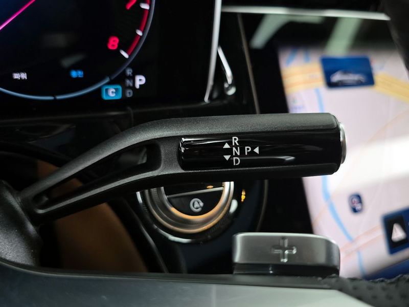 2026 Mercedes-Benz E-Class E450 4MATIC AMG Line photo 9