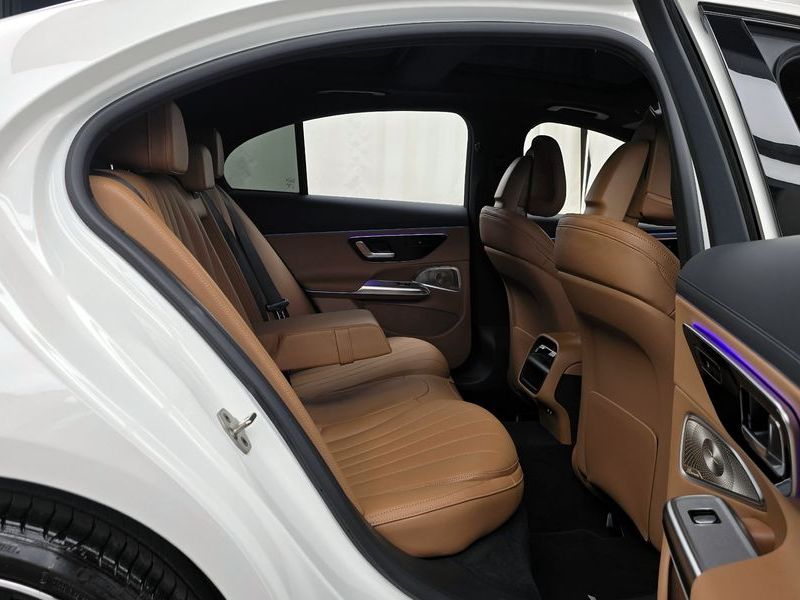 2026 Mercedes-Benz E-Class E450 4MATIC AMG Line photo 11