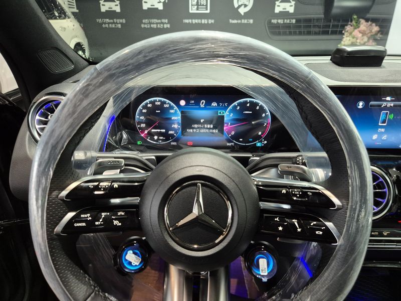 2026 Mercedes-Benz B-Class AMG GLB35 4MATIC photo 13