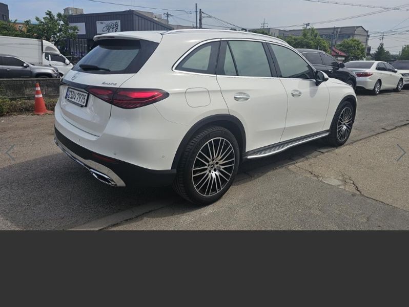 2026 Mercedes-Benz C-Class GLC 300 4MATIC Avantgarde photo 7