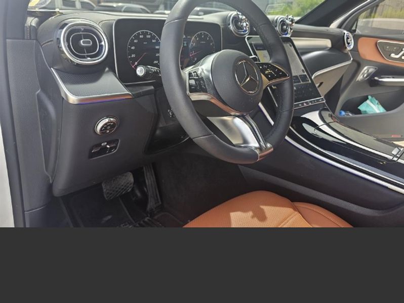 2026 Mercedes-Benz C-Class GLC 300 4MATIC Avantgarde photo 11