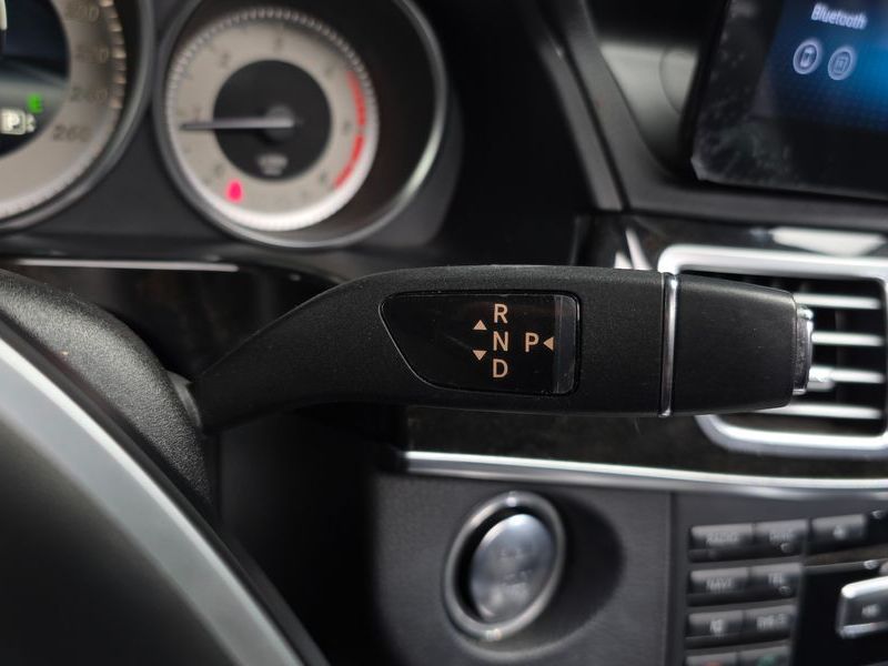 2014 Mercedes-Benz E-Class E220 CDI Avantgarde photo 9