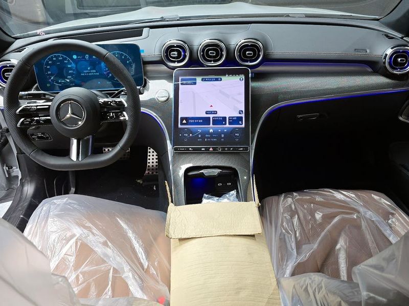 2026 Mercedes-Benz E-Class CLE200 Coupe photo 7