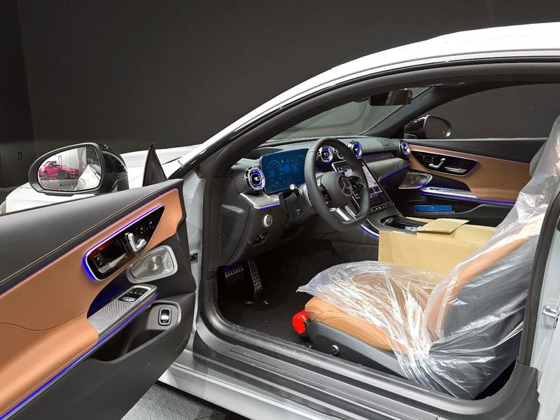 2026 Mercedes-Benz E-Class CLE200 Coupe photo 10
