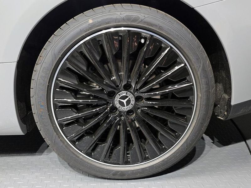 2026 Mercedes-Benz E-Class CLE200 Coupe photo 21