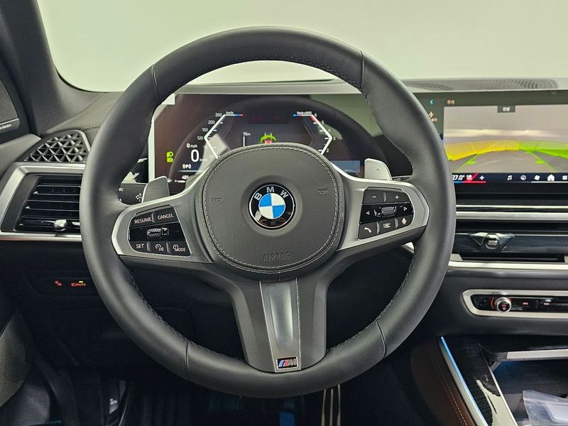 2026 BMW X5 xDrive 30d M Sport photo 13