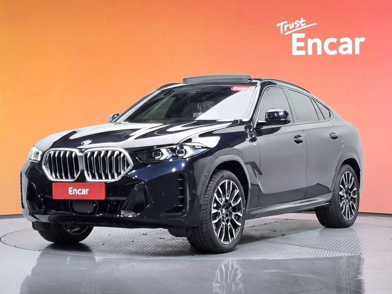 2026 BMW X6 xDrive40i M Sport photo 1