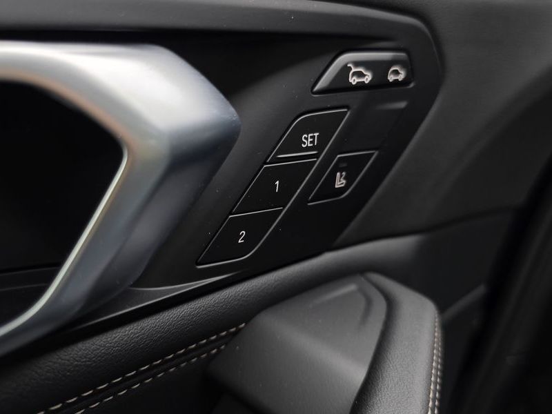 2026 BMW X6 xDrive40i M Sport photo 18