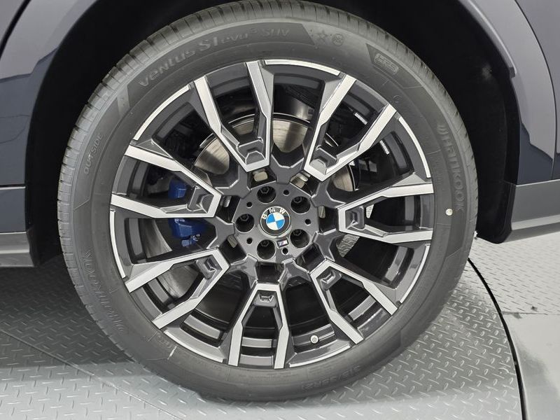 2026 BMW X6 xDrive40i M Sport photo 21