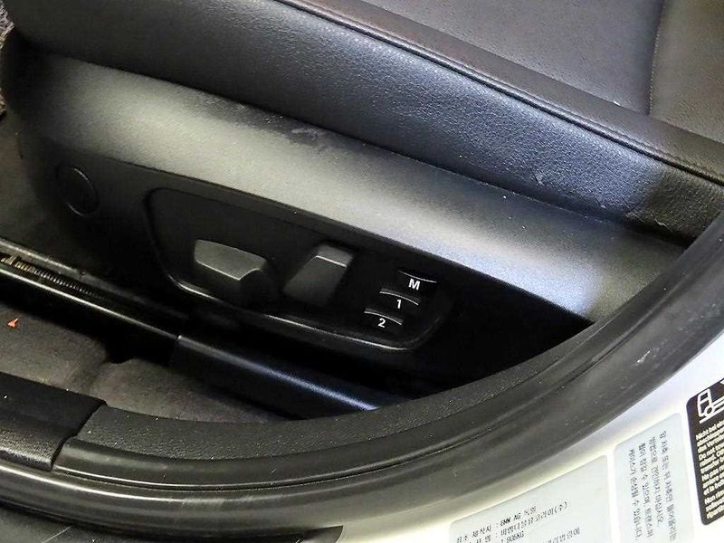 2012 BMW X1 xDrive 20d photo 14