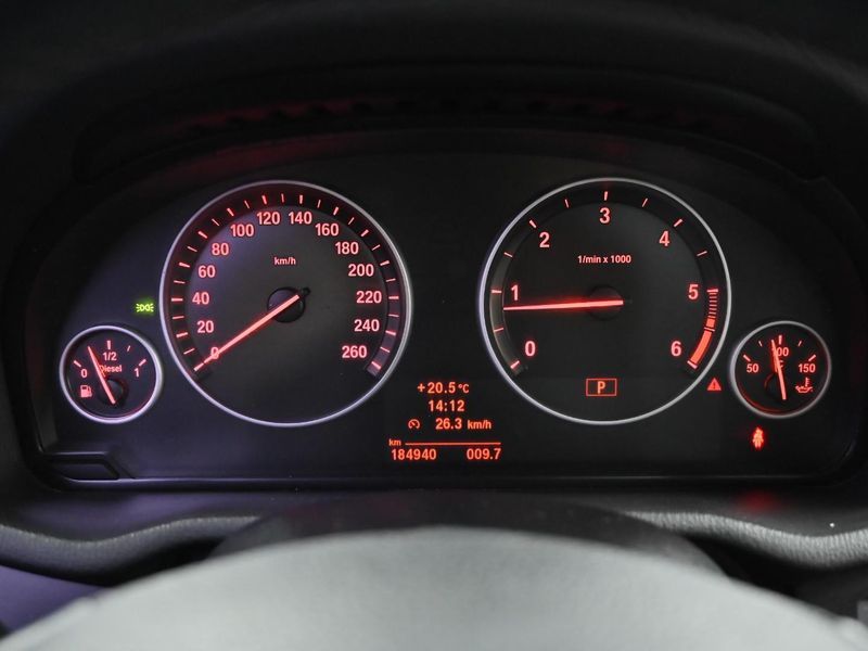 2013 BMW X3 xDrive 20d High photo 8