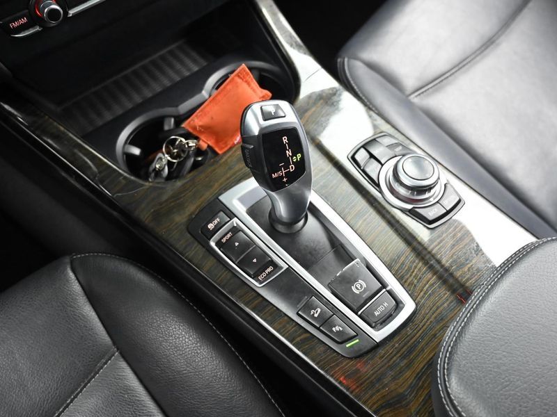 2013 BMW X3 xDrive 20d High photo 9