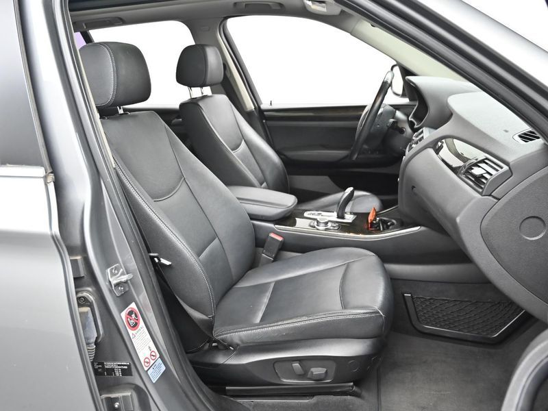 2013 BMW X3 xDrive 20d High photo 10