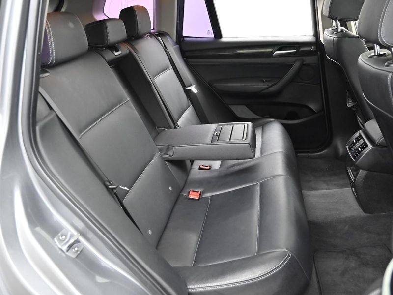 2013 BMW X3 xDrive 20d High photo 12