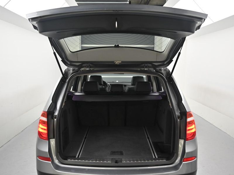 2013 BMW X3 xDrive 20d High photo 19