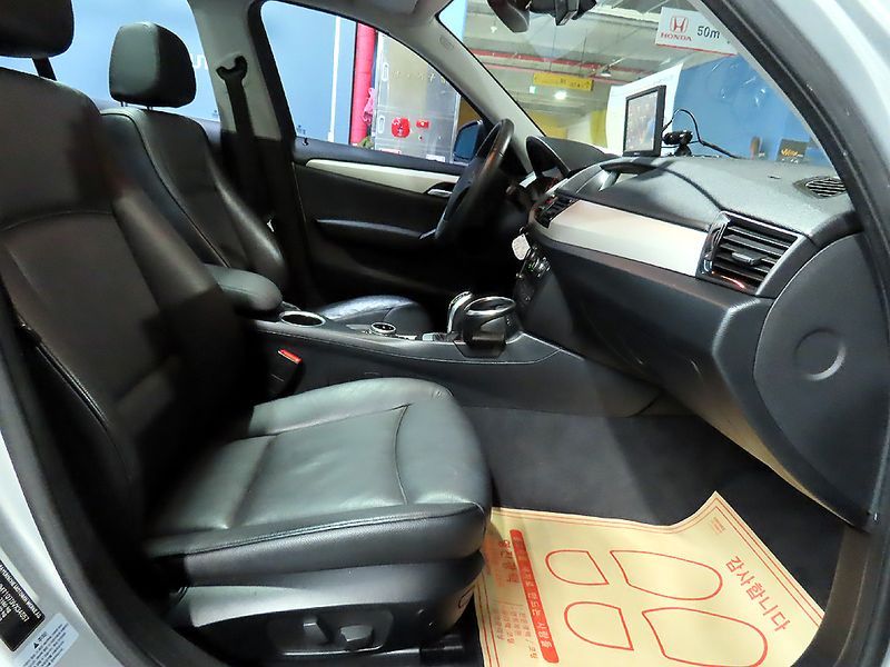 2013 BMW X1 xDrive 25d photo 8