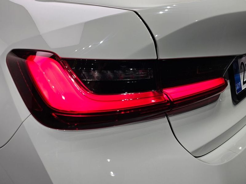 2026 BMW 3 Series 320i M Sport photo 23