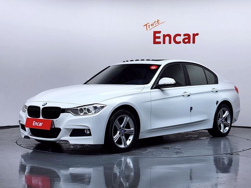 2012 BMW 3 Series 320d photo 1
