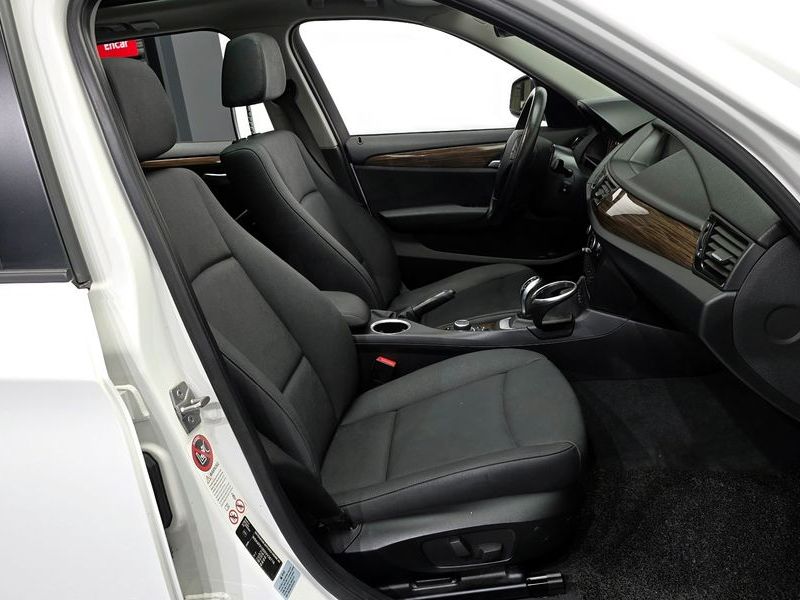 2013 BMW X1 xDrive 20d photo 11