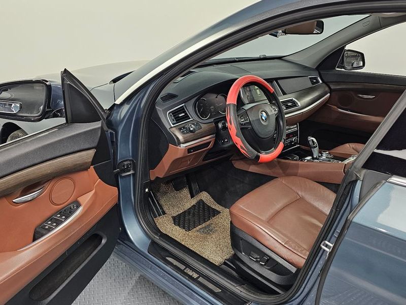 2013 BMW 5 Series GT ED Edition photo 10